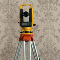 دوربین نقشه برداری تئودولیت CST berger