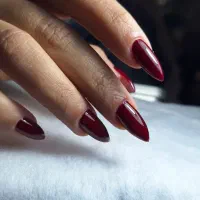 کاشت ناخن رایگان