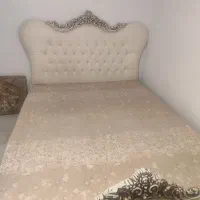 مبل و میز تلویزیون و بوفه و تختخواب و میز ناهارخ|مبلمان خانگی و میز عسلی|کرج, کلاک نو|دیوار
