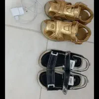 2عدد کفش تابستانی سایز۳۶،۳۴،چراغدار