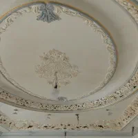 نقاشی ساختمان ودرب وپنجره وقطعات.شیرونی|خدمات پیشه و مهارت|بروجرد, |دیوار