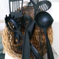 ست کفگیر وملاقه شش پارچه محکم وبا دوام.نو نو