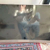 تلویزیون هوشمند تی سی ال tcl شکسته