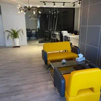 واحد اداری۱۱۰مترروبروی شهرک سیمین دشت