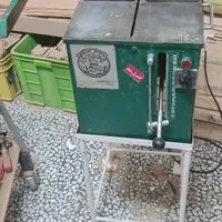 اره فارسی بر صندوقی