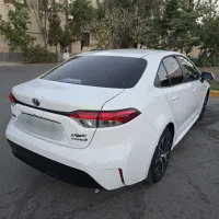 تویوتا لوین ۱۸۰۰ هیبرید بدون رنگ کاکرد ۹ هزار تا