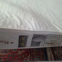 تشک تخت تمیز