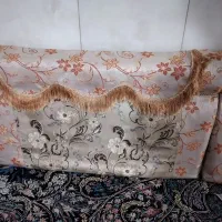 ۸ عدد پشتی
