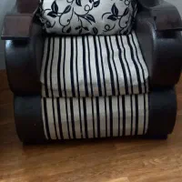 مبل راحتی در حد ۹