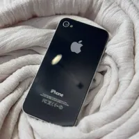 اپل iPhone 4 با حافظهٔ ۱۶ گیگابایت|موبایل|تبریز, |دیوار