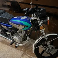 موتورسیکلت۲۰۰ پرواز