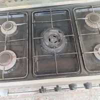 گاز پنج شله ای همراه با فر