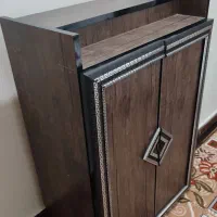 جاکفشی|جاکفشی، کمد، دراور|شهرکرد, |دیوار