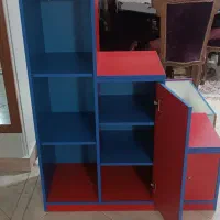 ویترین شیشه ای و باکس پله ای جادار|کتابخانه، شلف، قفسه‌های دیواری|تهران, آذربایجان|دیوار