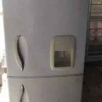 یخچال دست دو