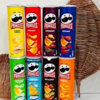 کار در فروشگاه مواد غذایی