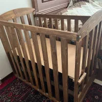 تخت و گهواره کنار مادر|تخت و صندلی بچه|تهران, شهمیرزادی|دیوار