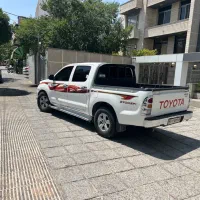 تویوتا هایلوکس 2006 دنده ای|خودرو سواری و وانت|شیراز, معالیآباد|دیوار