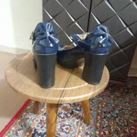 کفش نو|کیف، کفش، کمربند|اصفهان, فجر|دیوار