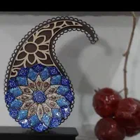 تندیس و لوح تقدیر با ظرف مینا کاری|مجسمه، تندیس، ماکت|مشهد, امام رضا (ع)|دیوار