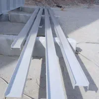 انجام عملیات سندبلاست و رنگ آمیزی سازه های فلزی|خدمات پیشه و مهارت|خمین, |دیوار