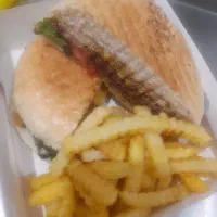 استخدام نیرو