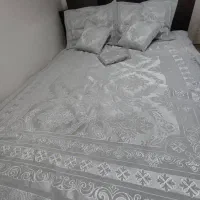 یک عدد رو تختی نو ترک