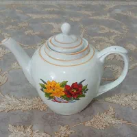 قوری بزرگ