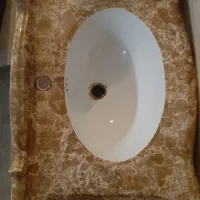 روشویی با میز زیرش