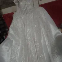 لباس عروس|لباس|داراب, |دیوار