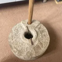 سنگ آسیاب قدیمی