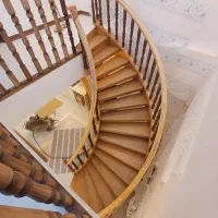 اجرای پله و نرده چوبی|خدمات پیشه و مهارت|خمین, |دیوار