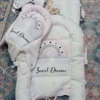 دو تشک و دو آغوشی بچه مخصوص دوقلو