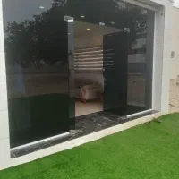 نصاب شیشه سکوریت|خدمات پیشه و مهارت|بوشهر, |دیوار