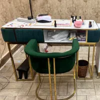 میز وصندلی کاشت ناخن