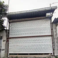 ملک تجاری با آب برق گاز