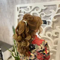 شنیون ومیکاپ باتخفیف ۷۰ درصدی ۴۰۰ تومن هردوباهم|خدمات آرایشگری و زیبایی|قزوین, |دیوار