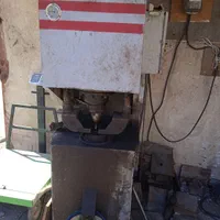 دستگاه پانچ