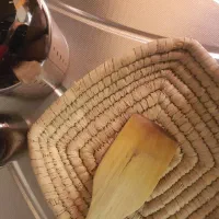 استخدام آشپزی و امور منزل روزانه ۷ ساعت، ۷۰۰ تومان