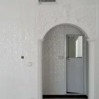 طرح کاغذ دیواری و رنگ کاری ساده و اکرولیک|خدمات پیشه و مهارت|کوهدشت, |دیوار