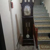 ساعت ایستاده چوبی