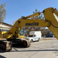 بیل کوماتسو pc8R400|خودرو سنگین|سیرجان, |دیوار