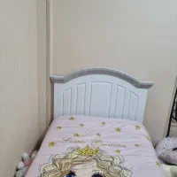 تخت نوجوان  نو|تخت و سرویس خواب|لنجان, |دیوار