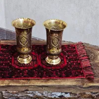 گلدان برنجی قدیمی
