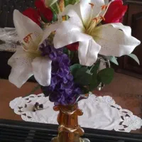 مقداری گل تزیینی و رومیزی ایستاده|گل مصنوعی|ارومیه, |دیوار