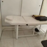 تخت و صندلی