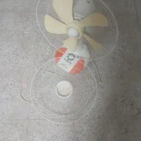 پنکه خرابه نمیدونم چیکار هست