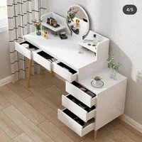 آینه دراور درب کارگاه تولیدی
