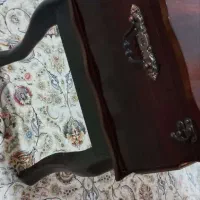 کنسول پایه دار چوبی قاشق و چنگال در حد نو|بوفه، ویترین، کنسول|مشهد, امامیه (شهرک غرب)|دیوار