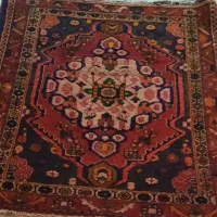 میز تلویزیون و گلیم فرش و فرش دستباف|فرش|اصفهان, بهارستان (مخابرات)|دیوار